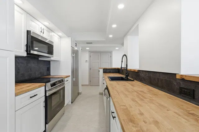 Singer Island Unit 6a photo 36