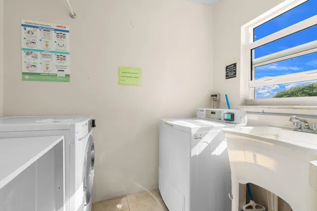  Unit 346 photo 26