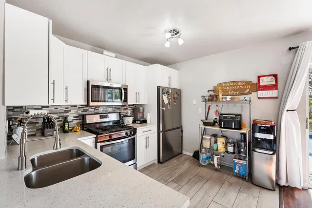 Residence photo 15