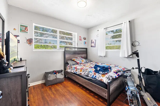 Residence photo 20