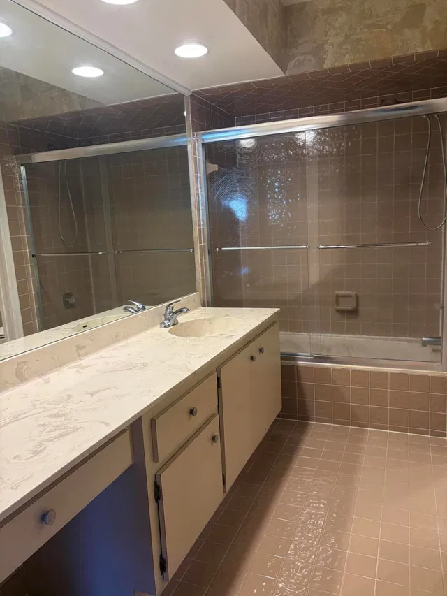 Residence photo 41