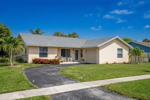 Residence photo 2