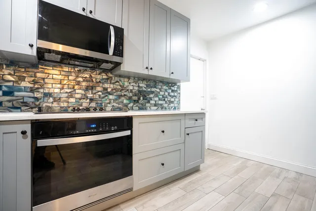 Residence photo 3