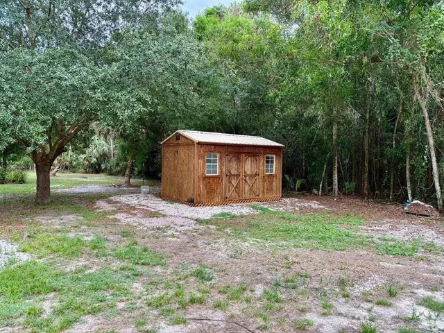 Residence photo 11