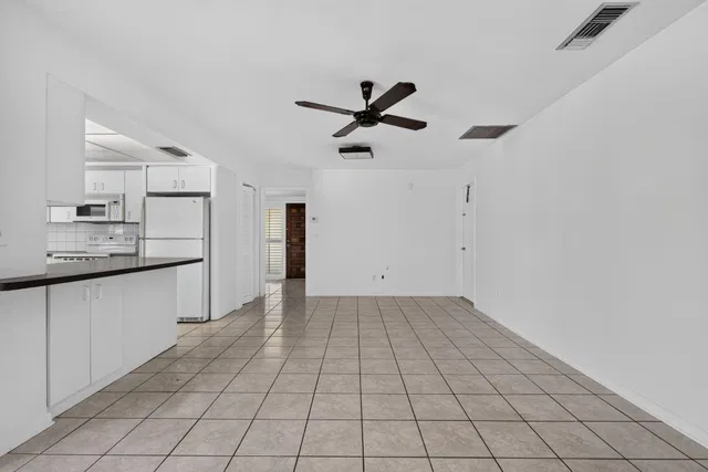 Residence photo 18