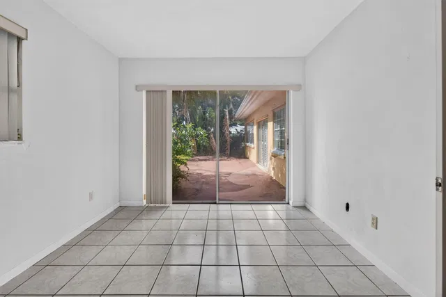 Residence photo 38