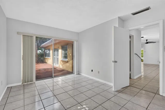 Residence photo 39