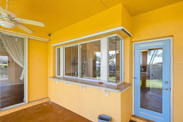 Residence photo 19