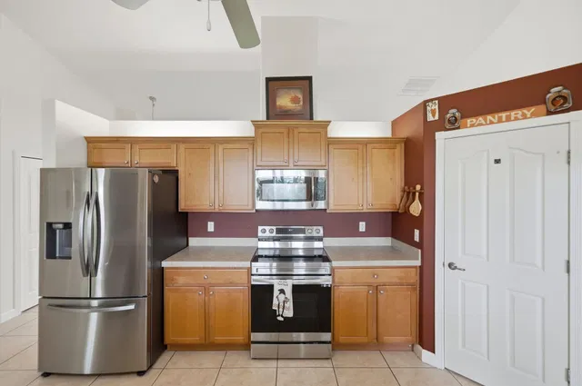 Residence photo 28