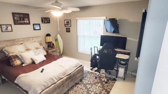 Residence photo 20