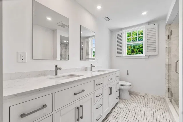 North End Palm Beach Residence photo 20