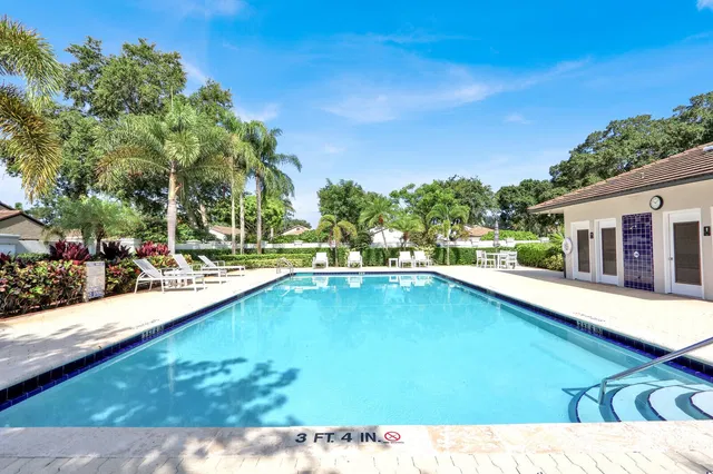 PGA National Palm Beach Gardens Residence photo 32