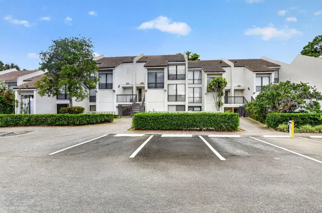 Boca West Country Club Residence photo 32