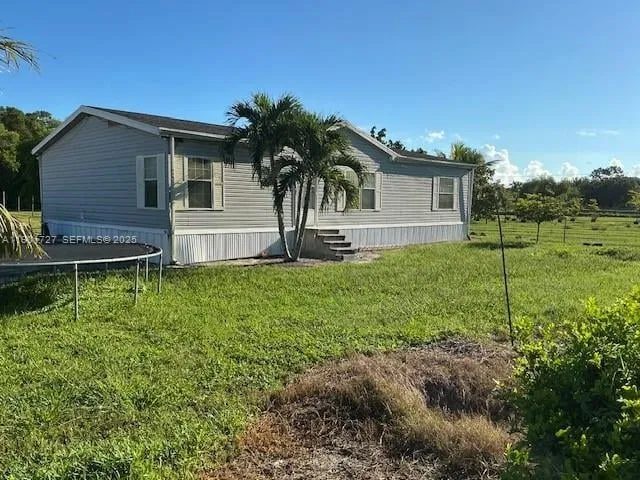 Residence photo 9