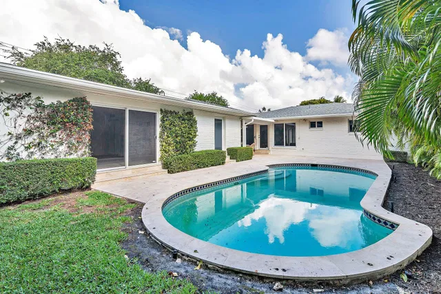 SoSo West Palm Beach Residence photo 11