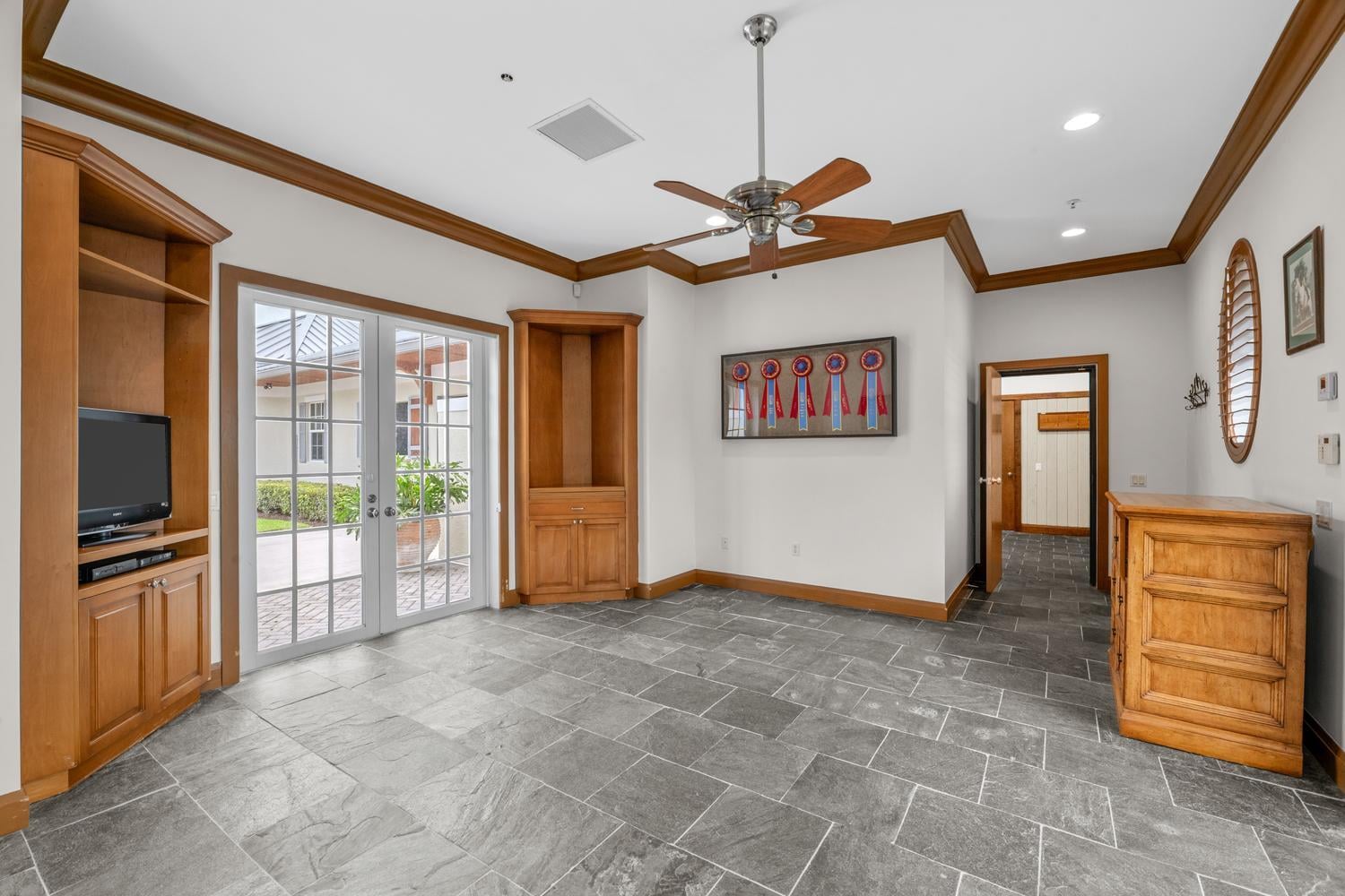 Residence photo 30