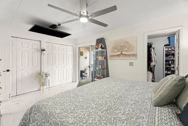 Unit 206 photo 11