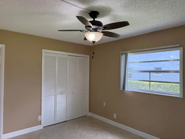 Residence photo 14