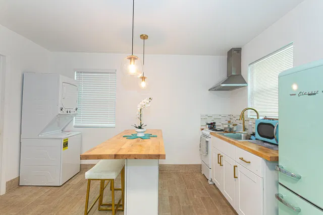  Residence photo 14