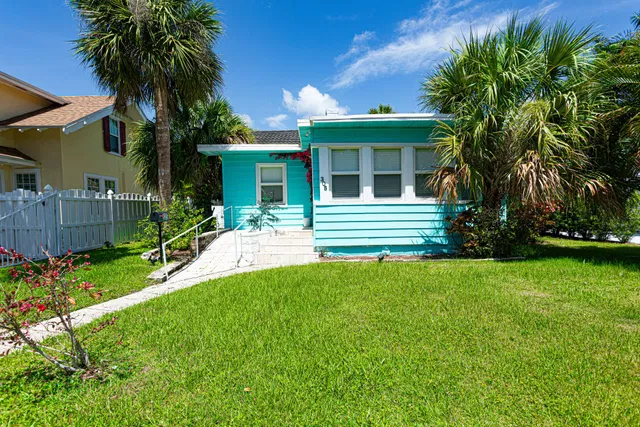 Residence photo 30
