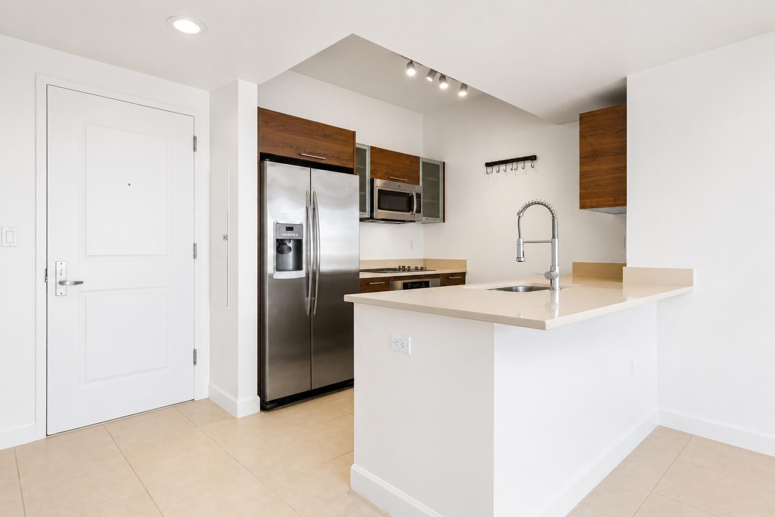 City Palms Unit 221 photo 2