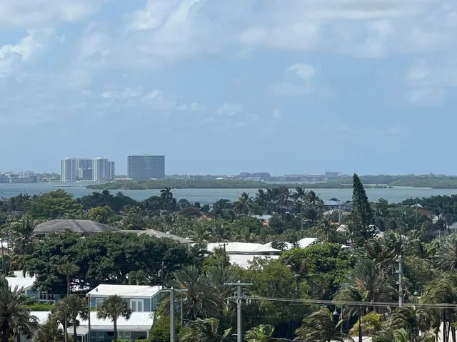 Singer Island Unit 803 photo 3