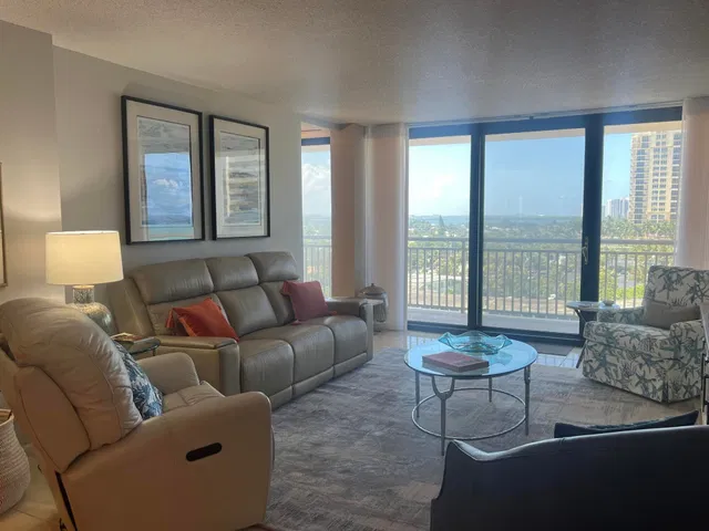 Singer Island Unit 803 photo 5