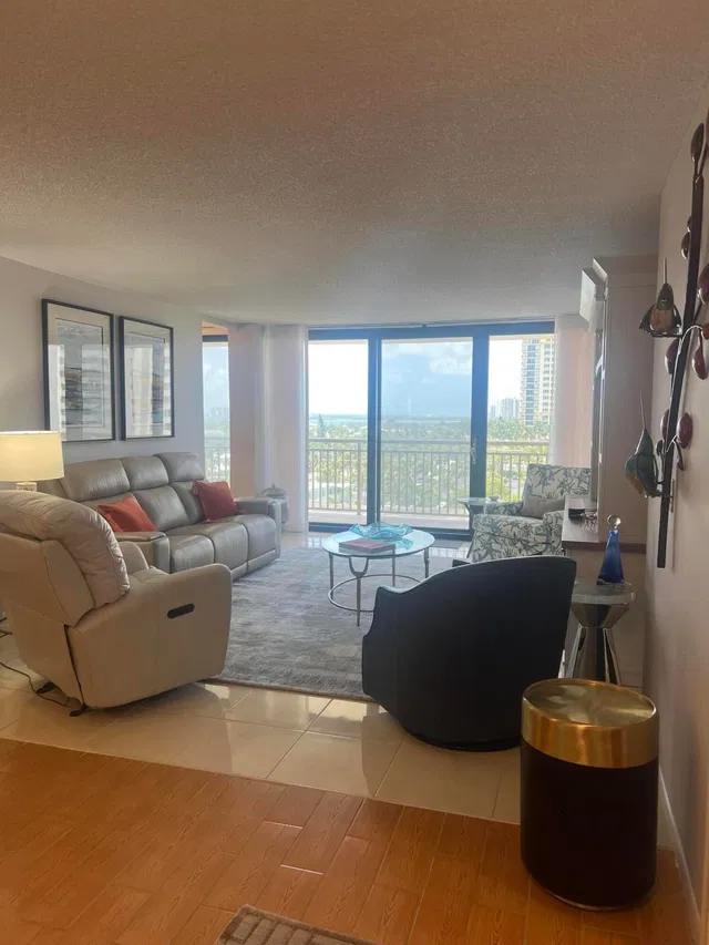 Singer Island Unit 803 photo 6