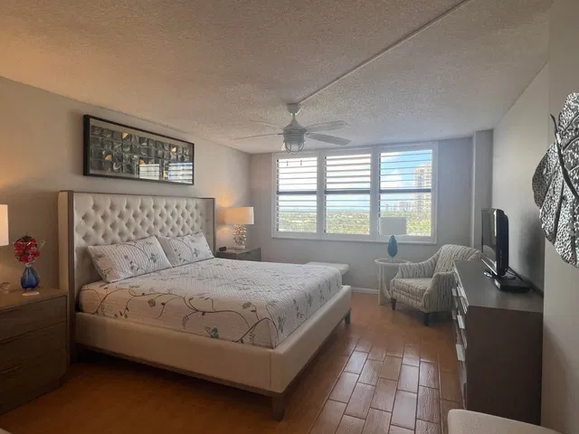 Singer Island Unit 803 photo 18