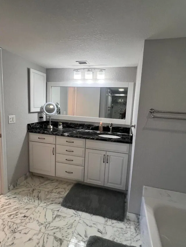 Singer Island Unit 803 photo 21