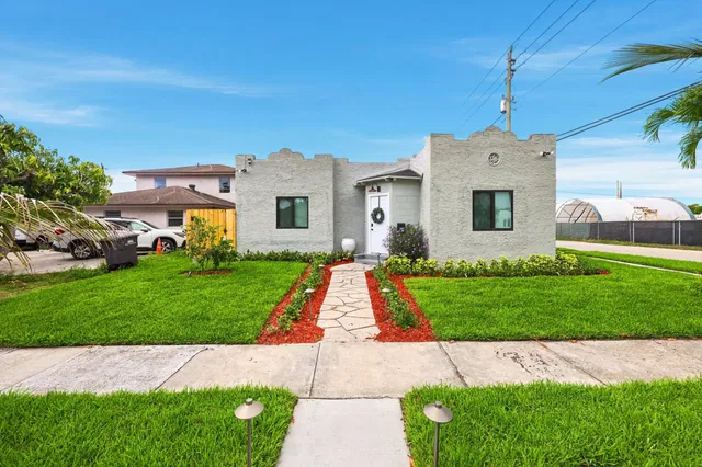 West Palm Beach Residence photo 3
