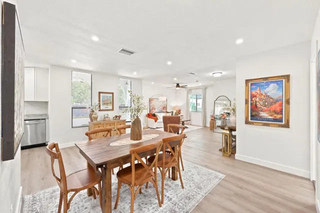 West Palm Beach Residence photo 16