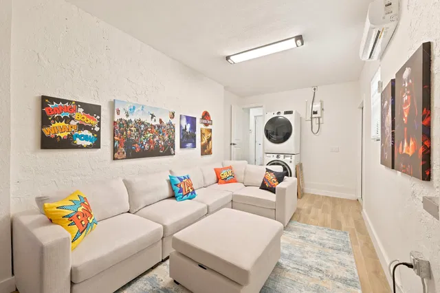 West Palm Beach Residence photo 35