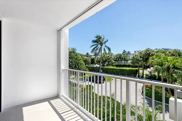 2860 S Ocean Palm Beach Unit 216 photo 6