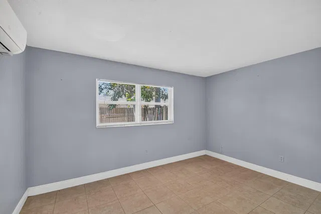  Residence photo 18