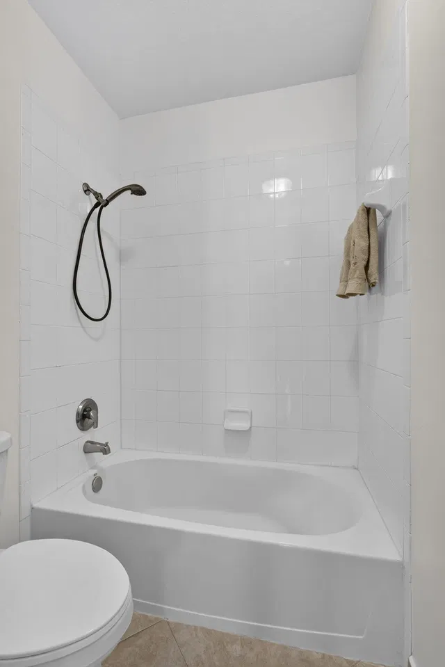 Residence photo 20