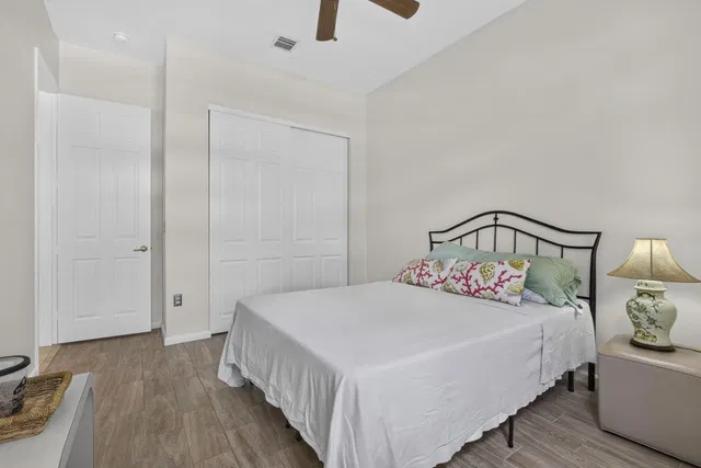 Residence photo 36