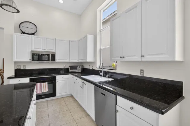 Residence photo 47