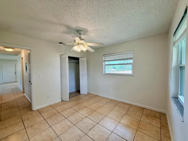 Residence photo 20