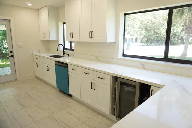 Residence photo 2