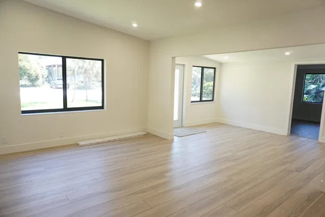 Residence photo 10