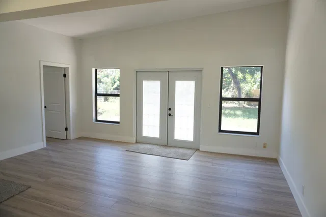 Residence photo 11