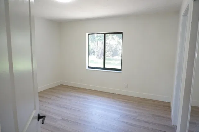 Residence photo 16