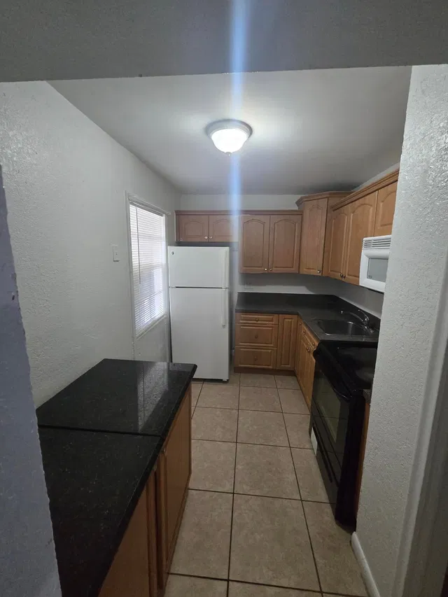 Residence photo 5