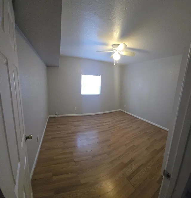 Residence photo 7