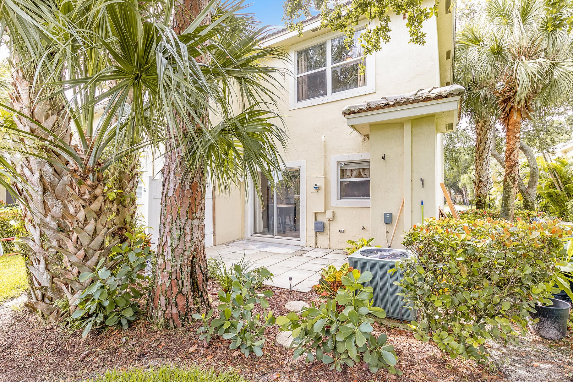 Residence photo 35