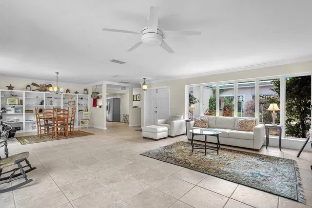 Palm Beach Isles Residence photo 5