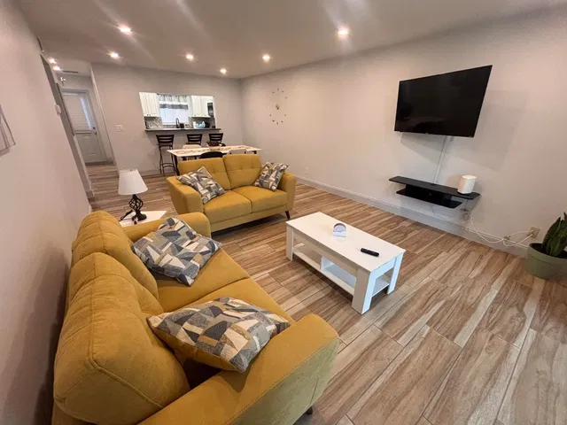 Unit 58-5 photo 13