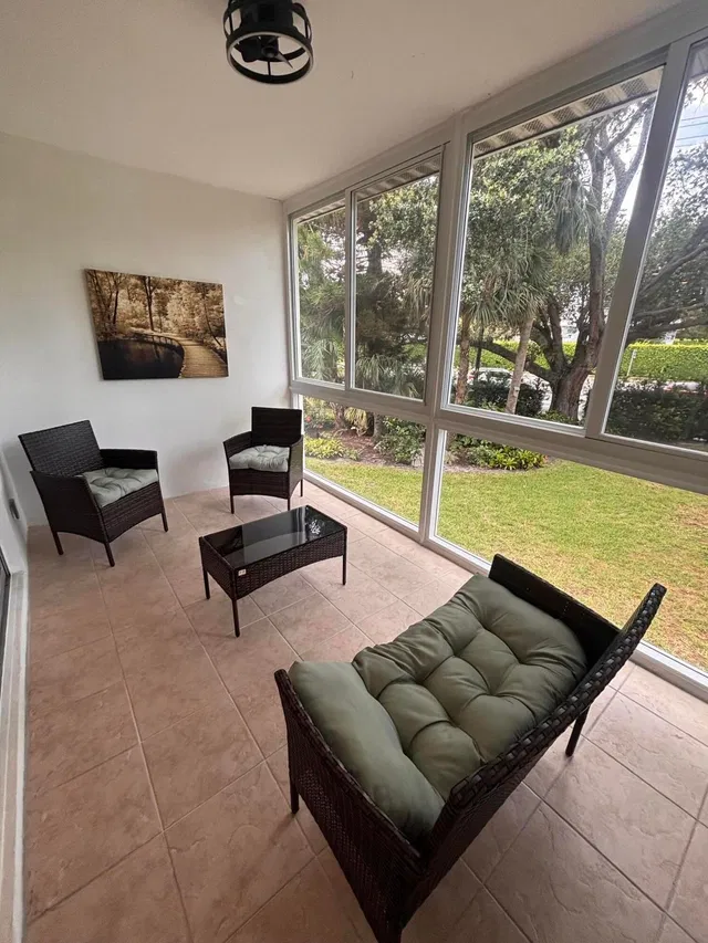 Unit 58-5 photo 14