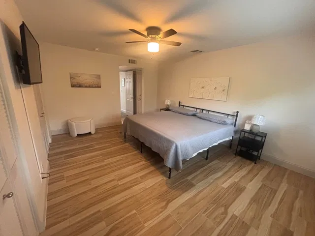 Unit 58-5 photo 15